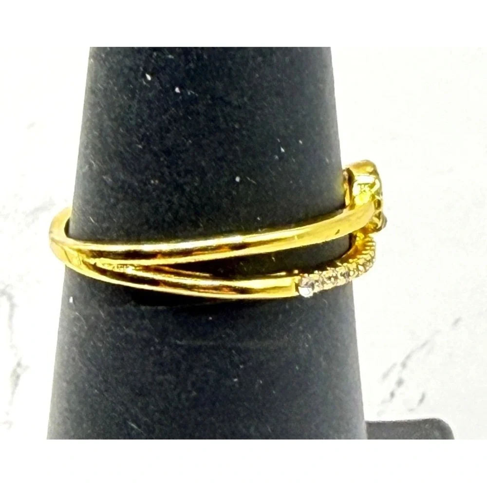 Dainty Ring Size‎ 6.5 Clear Stone Minimalist Band New Gold Tone